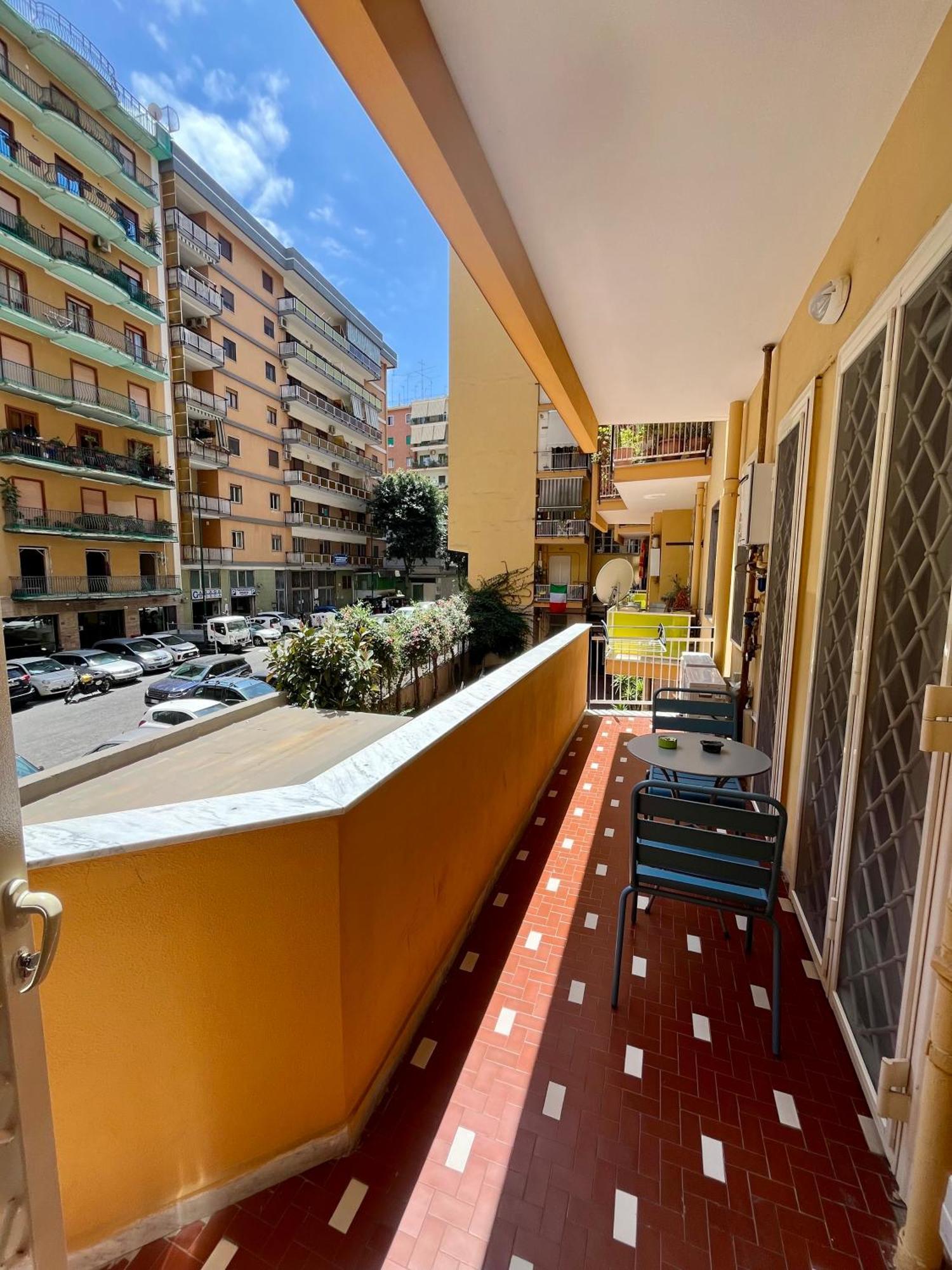 Vomerooms Napoli Esterno foto