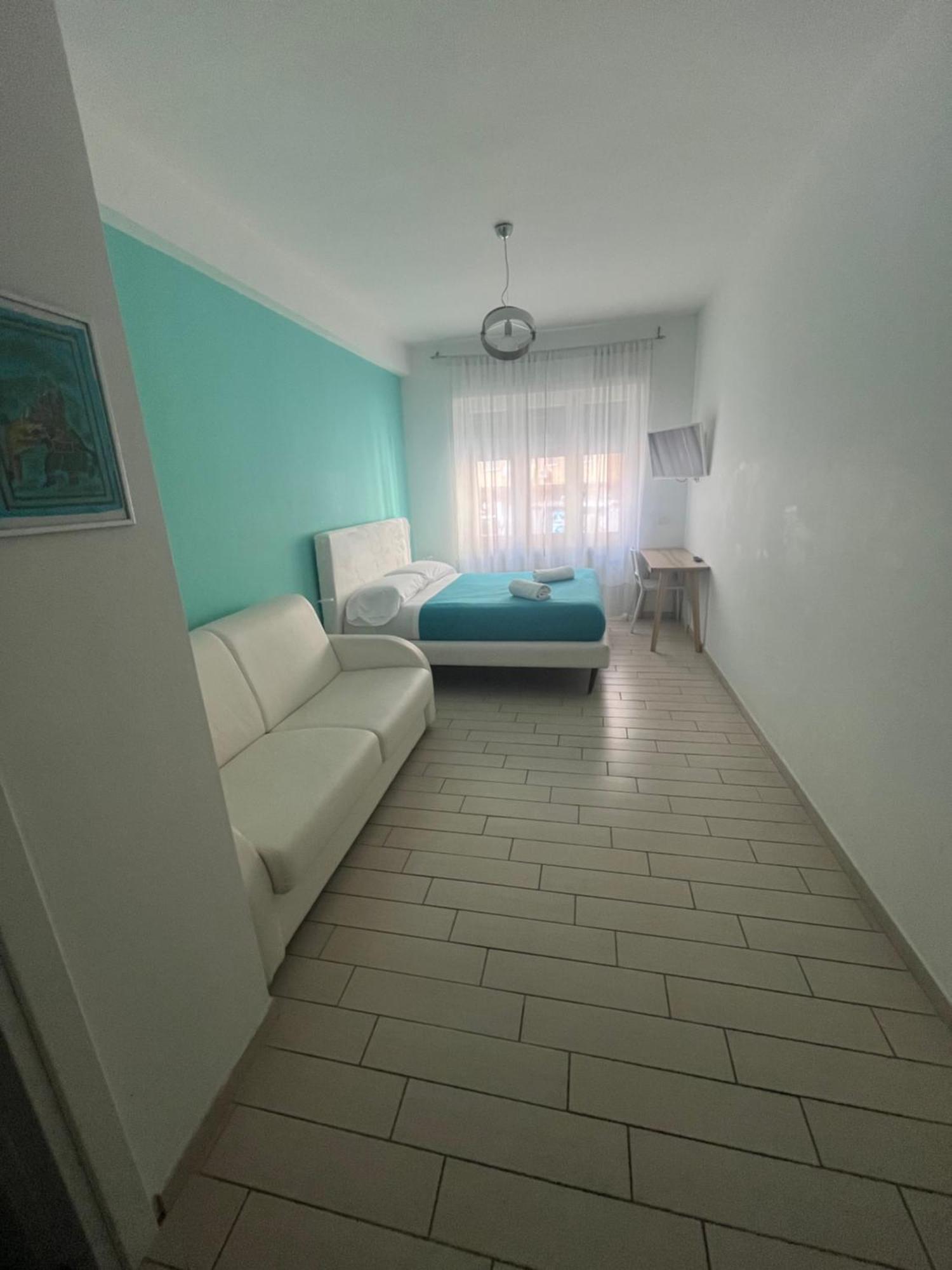 Vomerooms Napoli Esterno foto
